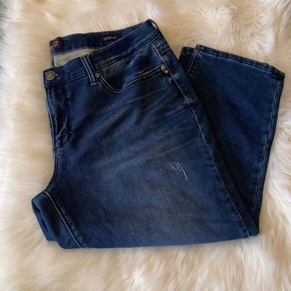 Seven7 Crop Girlfriend Jeans Distressed 14 - Picture 2 of 16